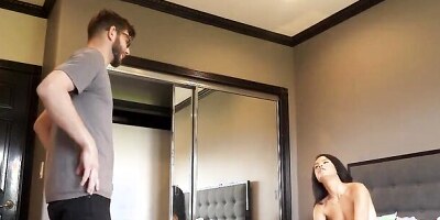 Spyfam Step Sister Cums Rough By Insane Sex Toy (Logan Long, Maya Bijou)
