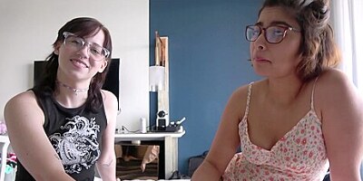 Hazel Heart & Jada Jones - Best Friends Try Sex