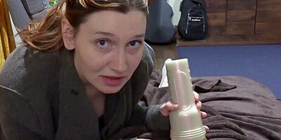 Bettie Bondage – Fleshlight Sex Ed With Mom