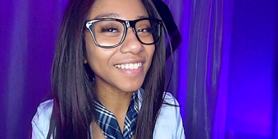 School Girl Amari Gold Gives A Double Bj