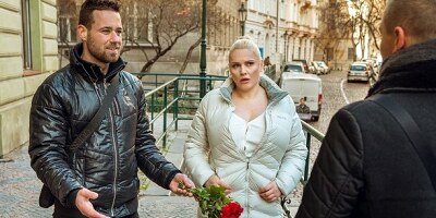 HUNT4K. Hot Blonde with Big Hooters Satisfies Hunter and Gets Paid