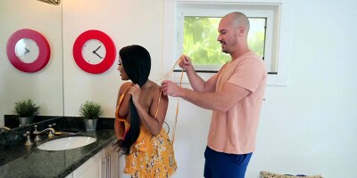 Gorgeous ebony Sommer Isabella spreads her legs for a big white cock