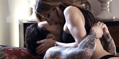 Rockstar shows his love for his girlfriend Aiden Ashley by pounding her