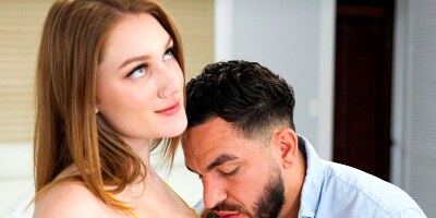 Pierced Pussy Teen Fuck On The Sofabed