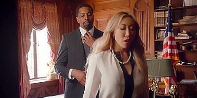 Nicole Doshi - In Second Ring Anal Squirt Dp