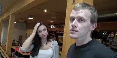 HUNT4K. Money Helped Hunter Score Successful Strike in Bowling Bar