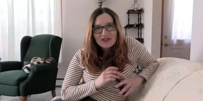 Bettie Bondage - Family Movie Night