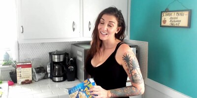 Kelly Payne - Slutty Mom Sleepover Train Part One