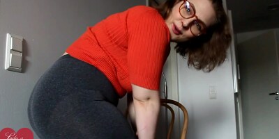 Ladyaorta - Jerk Off To Mommy's Big Ass In Leggings