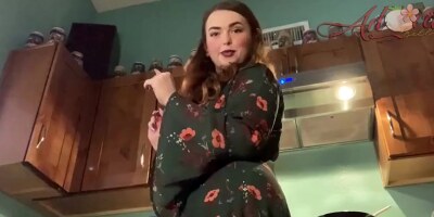 Adora Bell – Eating-Mommy’s Ass