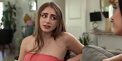 My Family Pies - Step Sisters BFF This is how I put my step brother to bed S20:E2