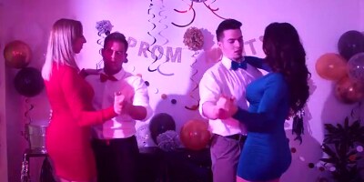 Nina Dolci & Daisie Belle – Prom Swap