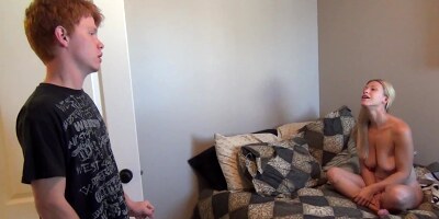 Ariel - Spying on My Big Sister