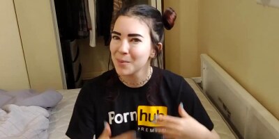 LilRedVelvet - Mom Teaches you about your Small Cock