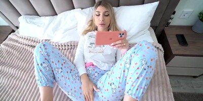 Daughter Seduces Dad by Watching Porn with Door Open