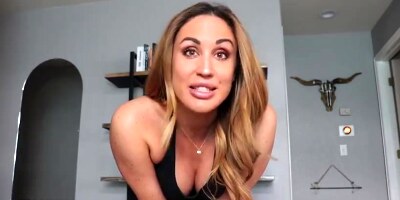 Lindsey Leigh - Taught How To Properly Jerk By Mommy