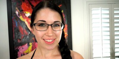 Alex Does Close-Ups And Rubs Her Pussy