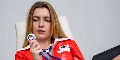 NURSE'S SELF CHECKUP