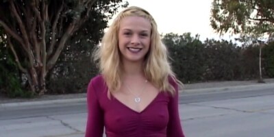 Small-tittied girl Violet Blue sucks off