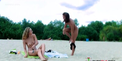 My sexy friends show pussy on a nudist beach in a lost paradise
