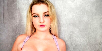 Fucking stepsis on NY trip