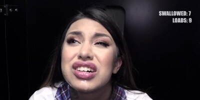 Stunner Roxy Lips at cum eating smut