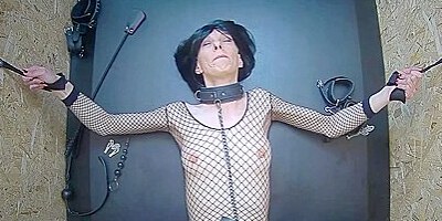 Amateur Glory Hole Dark Hour