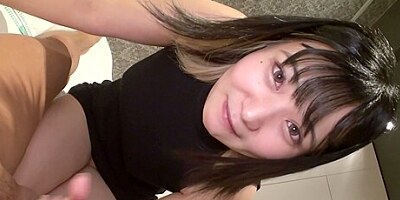 【個人撮影】都立看護学生の裏バイト! ご奉仕フェラからのちょいハメ即中出しセックス!!　19歳：看護学生/日本人/巨乳/フェラチオ/パイズリ/中出し/素人