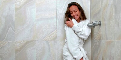 Latina teen Camila Luna solo masturbates in bathroom