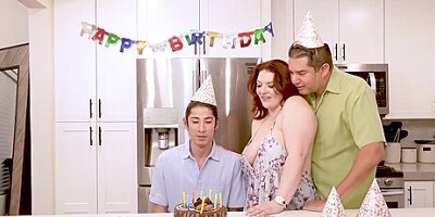 Emmy Demure – The Perfect Birthday Present P3