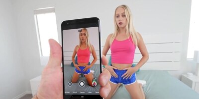 Guy seduced by stepsis while helping her with pics