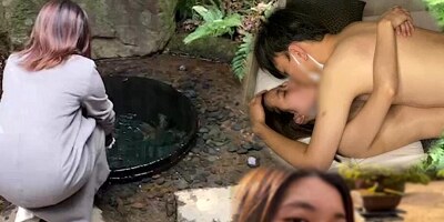 After visiting a famous shrine with a Japanese de M nurse, cum shot while hugging