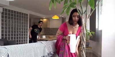 Devar is fucking the attractive Desi starlet Bhabhi
