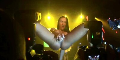 Sexfair dirt with sultry darling from Sex Fair