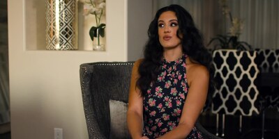 Kendra James & Kimmy Kimm lovemaking at the therapis's office