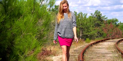 Sweetheart Elison with natural tits solo fucks herself on the train tracks