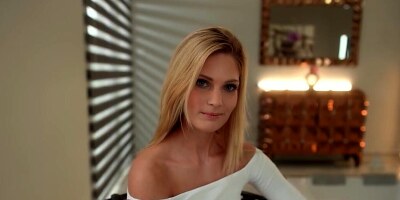 Candee Licious is going to let her bro take control of her ass