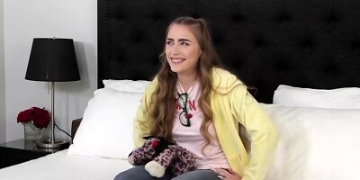 Newcomer decides to show the world why she's the campus slut