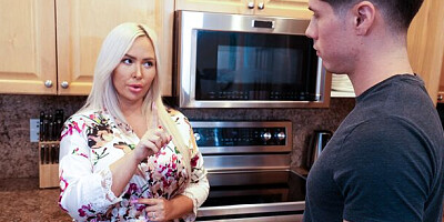 My Pervy Family featuring Callie Brooks's curvy scene