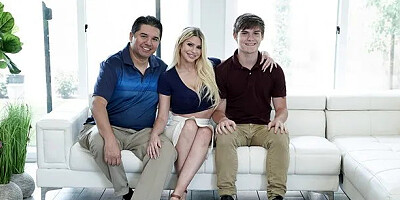 Milf offers her Body to their Guest