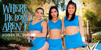 Abella, Milana & Kendra in Squirting Lesbian Orgy