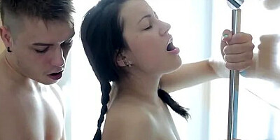 Horny Gabi fucks Hard in the Tub