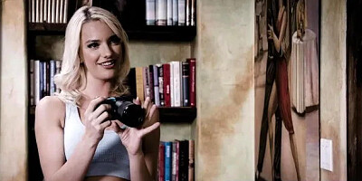 Milf tricks her Client that She is His Dream Girl