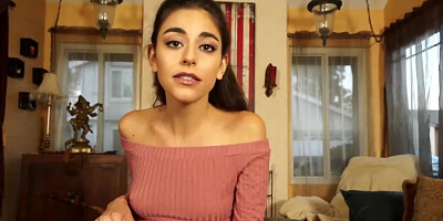 Arielle Faye got Step-Daddys Attention