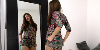 Perfect teen Kler gets naked and fucks herself solo