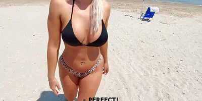 Amateur Porn Babe Tanlines Invited Shower Porn