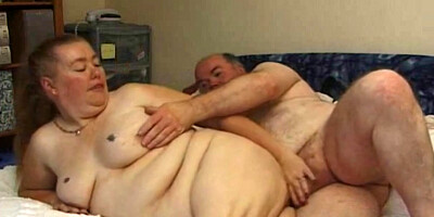 Amateur Old Couple 02