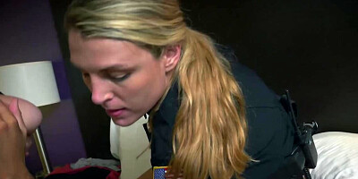 Two chubby MILFs are riding one dude in this threesome