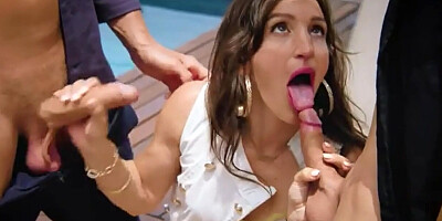 deux hommes me font du bien sur notre terrasse