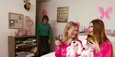 MFF threesome parody of the popular comedy movie Legally Blonde